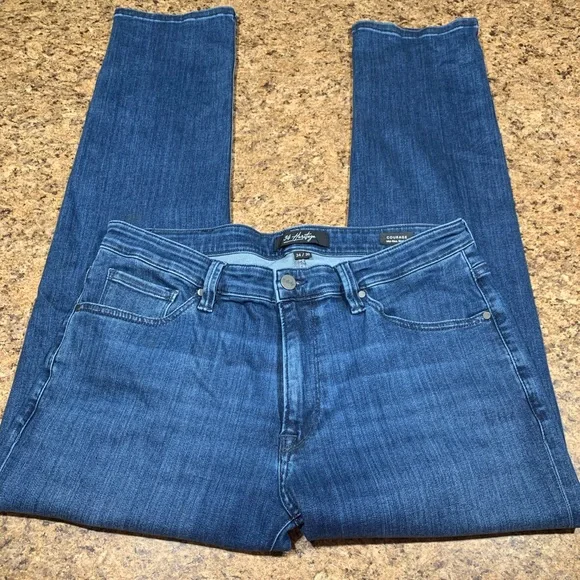 EUC 34 Heritage Mid Rise Straight Jeans Courage 34 30 - Picture 2 of 7